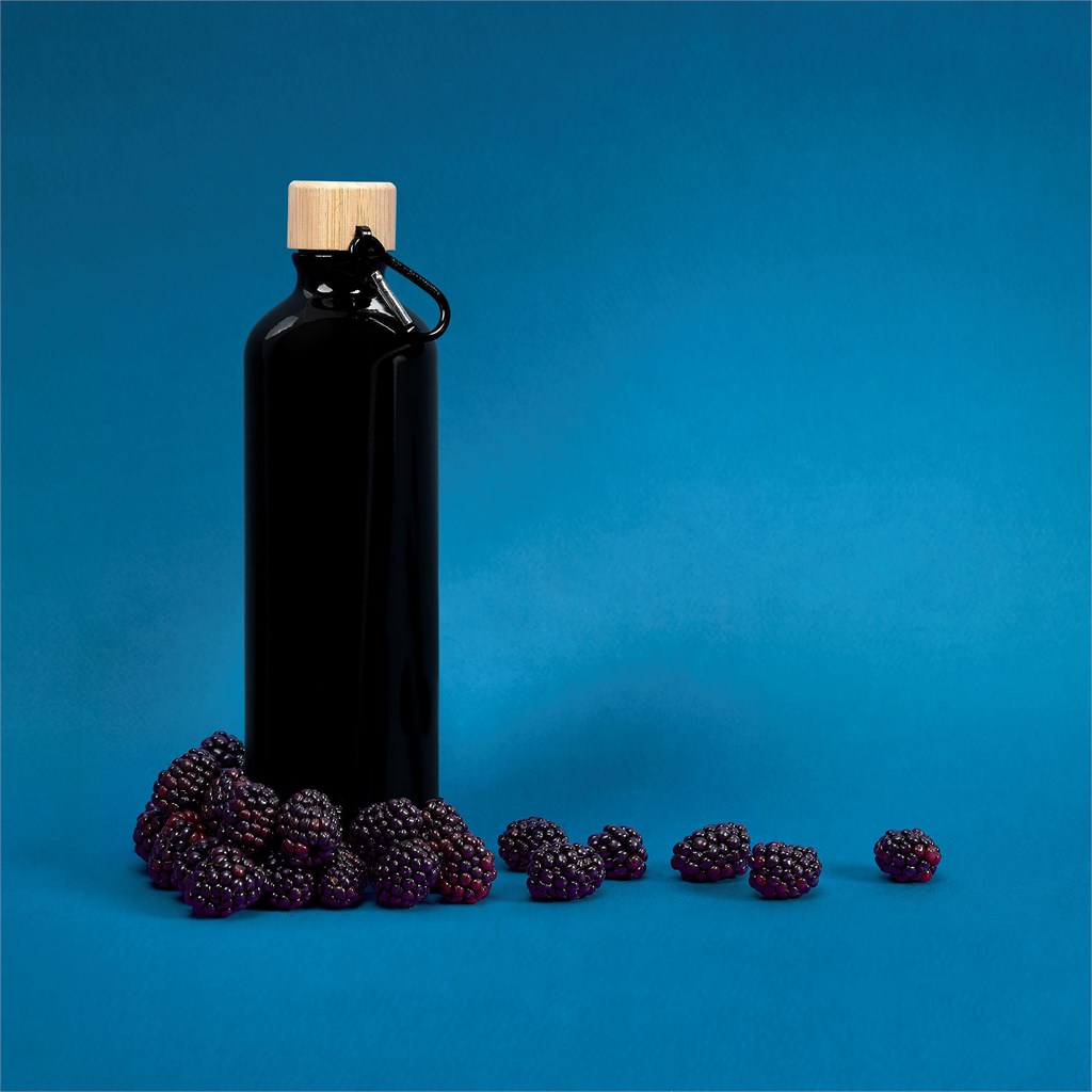 Serendipio Origen Aluminium & Bamboo Water Bottle - Image 2